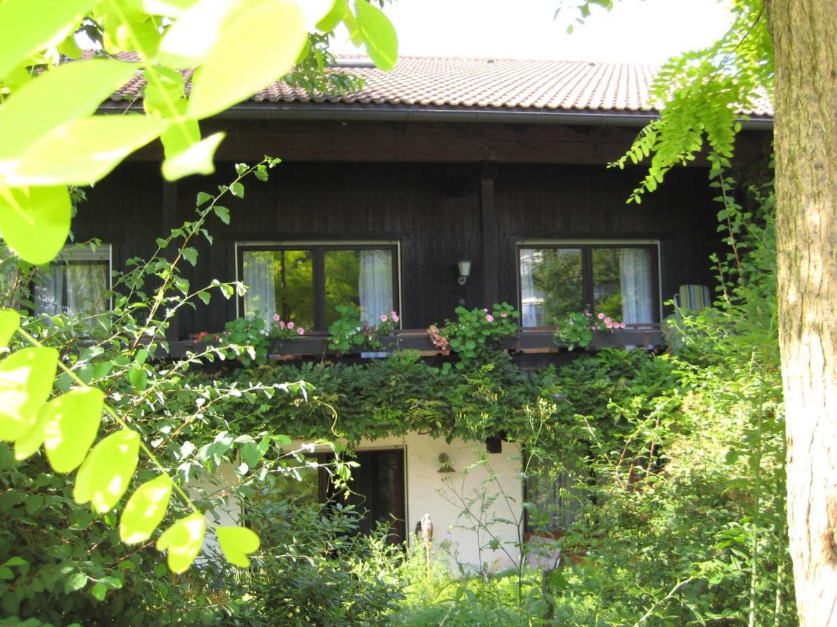 Haus An Der Therme Бад Ендорф Екстериор снимка